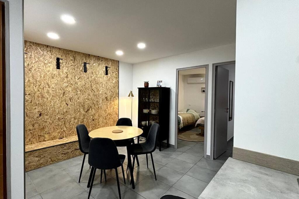 Tres Bel Appartement Climatise - Chez Tom Et Anna Bédoin Eksteriør billede
